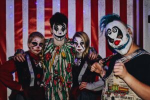 vintage nightmare on edgewood clowns