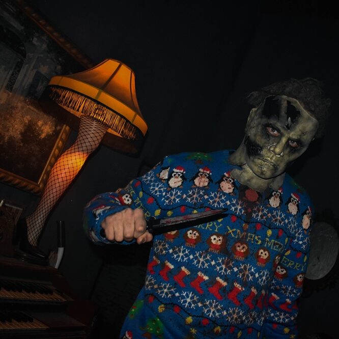 Michael Myers Leg Lamp - Holiday Nightmares at Nightmare on Edgewood