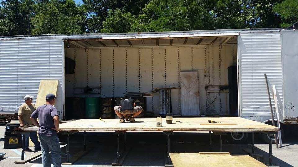 Nightmare on Edgewood trailer build