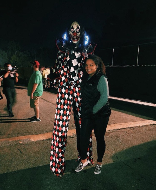 Nightmare on Edgewood clown on stilts
