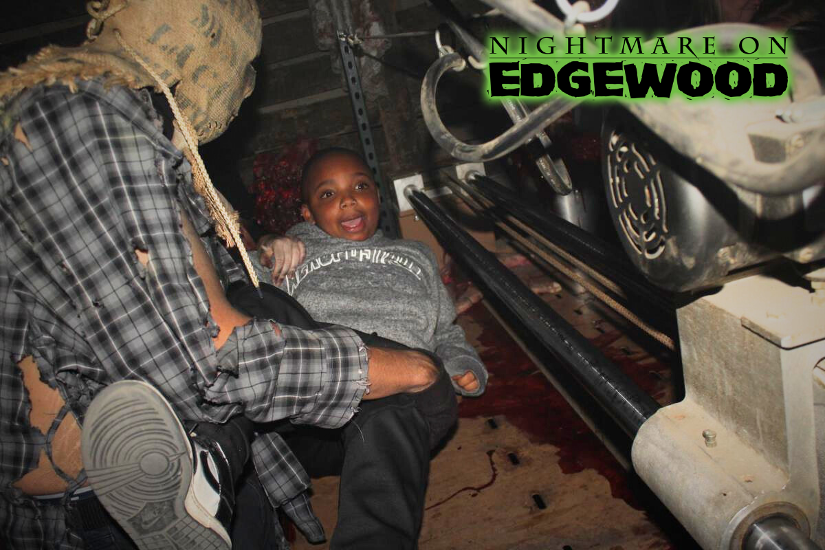 Nightmare on Edgewood - Customer Reaction to Jump Scares