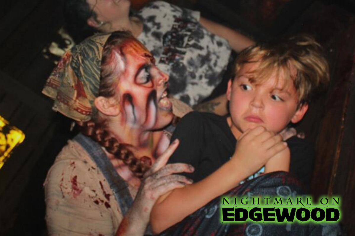Nightmare on Edgewood - Customer Reaction to Jump Scares